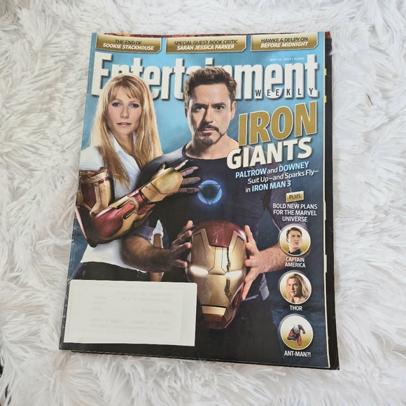 Entertainment Weekly Bundle - Picture 3 of 6
